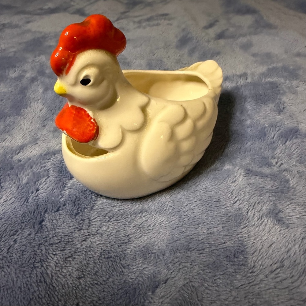 Vintage Ceramic Hen Cream with Red Accents